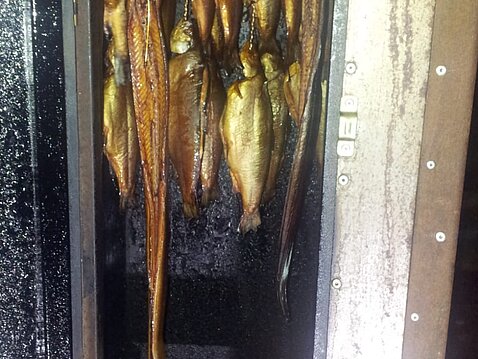 Räucherfisch ist etwas ganz Besonderes Räucherfisch ist etwas ganz Besonderes
